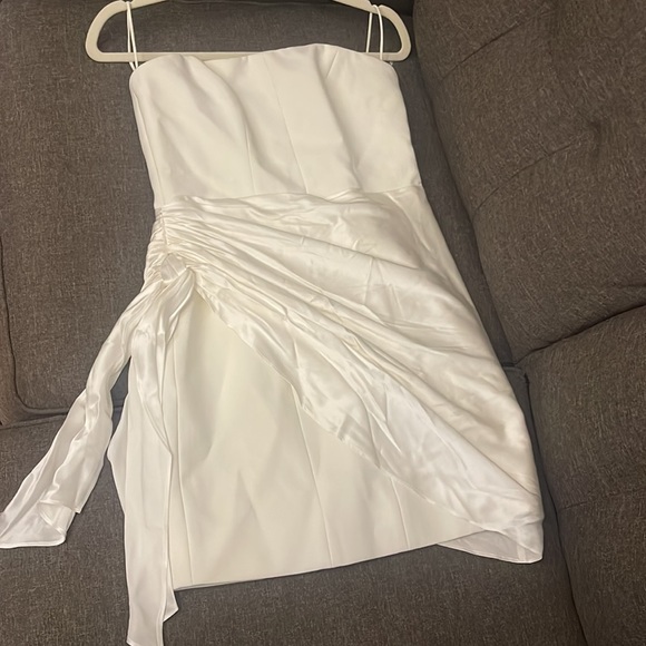 Cinq a Sept Kennith Dress in Ivory - Picture 14 of 16